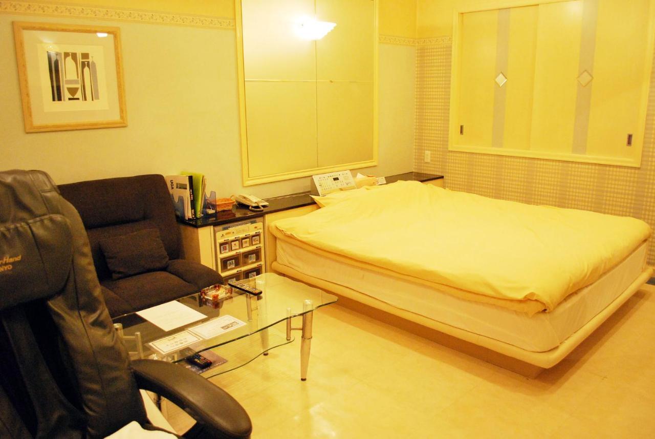 Ena Hotel Venus Εξωτερικό φωτογραφία